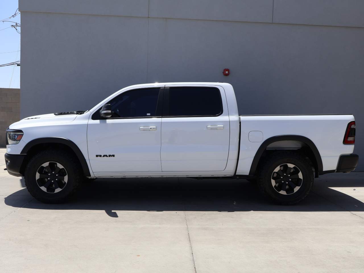 ram ram 1500 pickup 2020 1C6SRFLT1LN269324 image ram ram 1500 pickup 2020 1C6SRFLT1LN269324 image